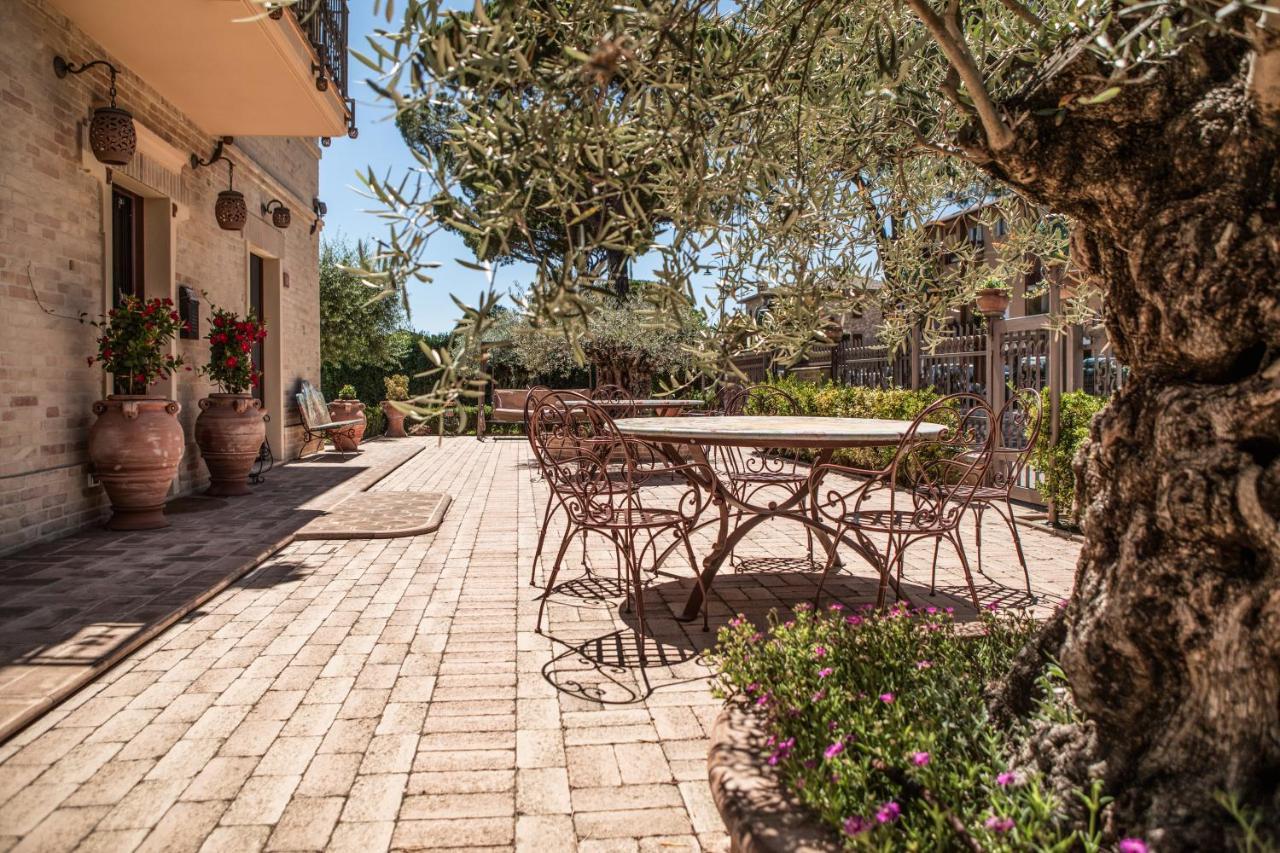Domus Angeli Hotel Assisi Eksteriør billede