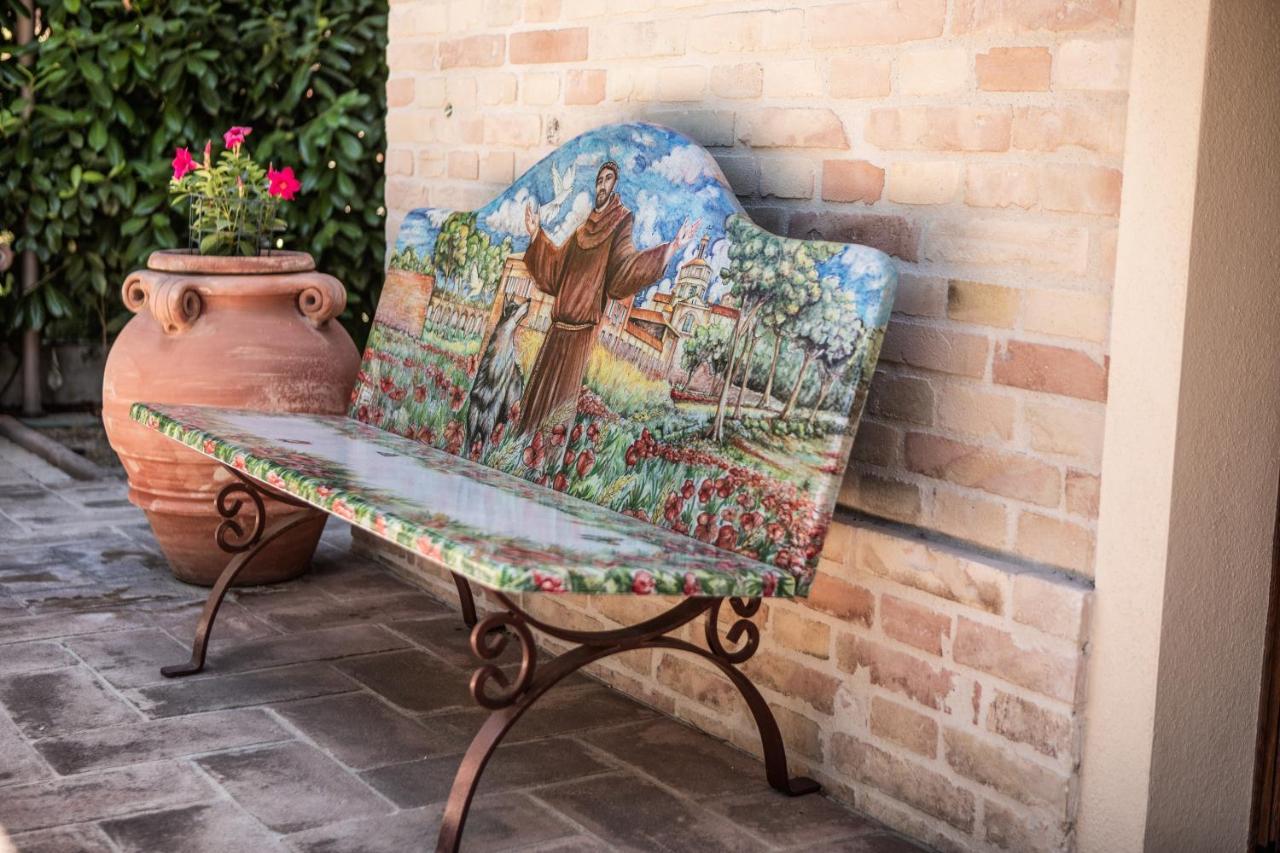 Domus Angeli Hotel Assisi Eksteriør billede